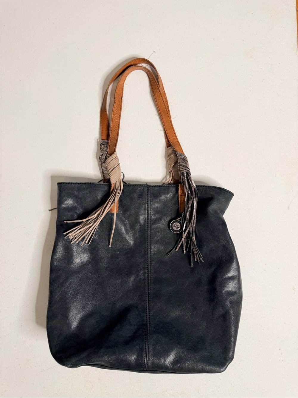 The Sak Palisade black leather tote fringe bag